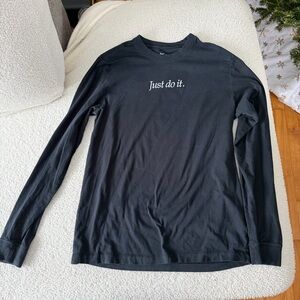 Nike Women Black Long Sleeve Tee cozy